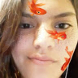 Meet your Posher, Leticia